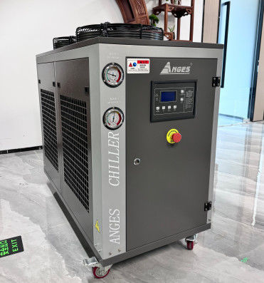 সেমি-অটোমেটিক ব্লাভিং মেশিন 3 Hp এয়ার কুলড চিলার 20L ওয়াটার ট্যাঙ্ক এবং ক্যাপিলারি কন্ট্রোলের জন্য 0.2 থেকে 2.00 লিটার পর্যন্ত